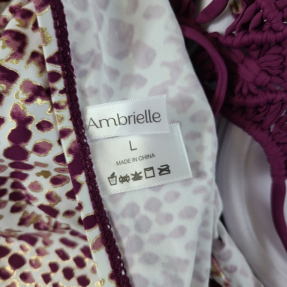 Ambrielle Snakeskin Maroon Gold Macrame Tankini - Picture 7 of 8